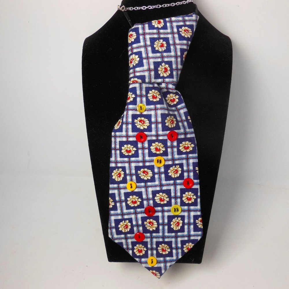 Woman's Beaded pendent tie, hand beaded necklace, handcrafted  neckwear, unique